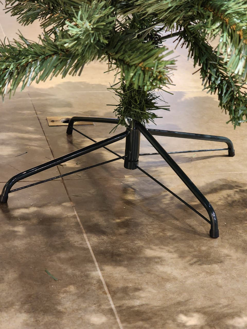 ÁRVORE TRADICIONAL IPANEMA 1350 GALHOS 2,40CM